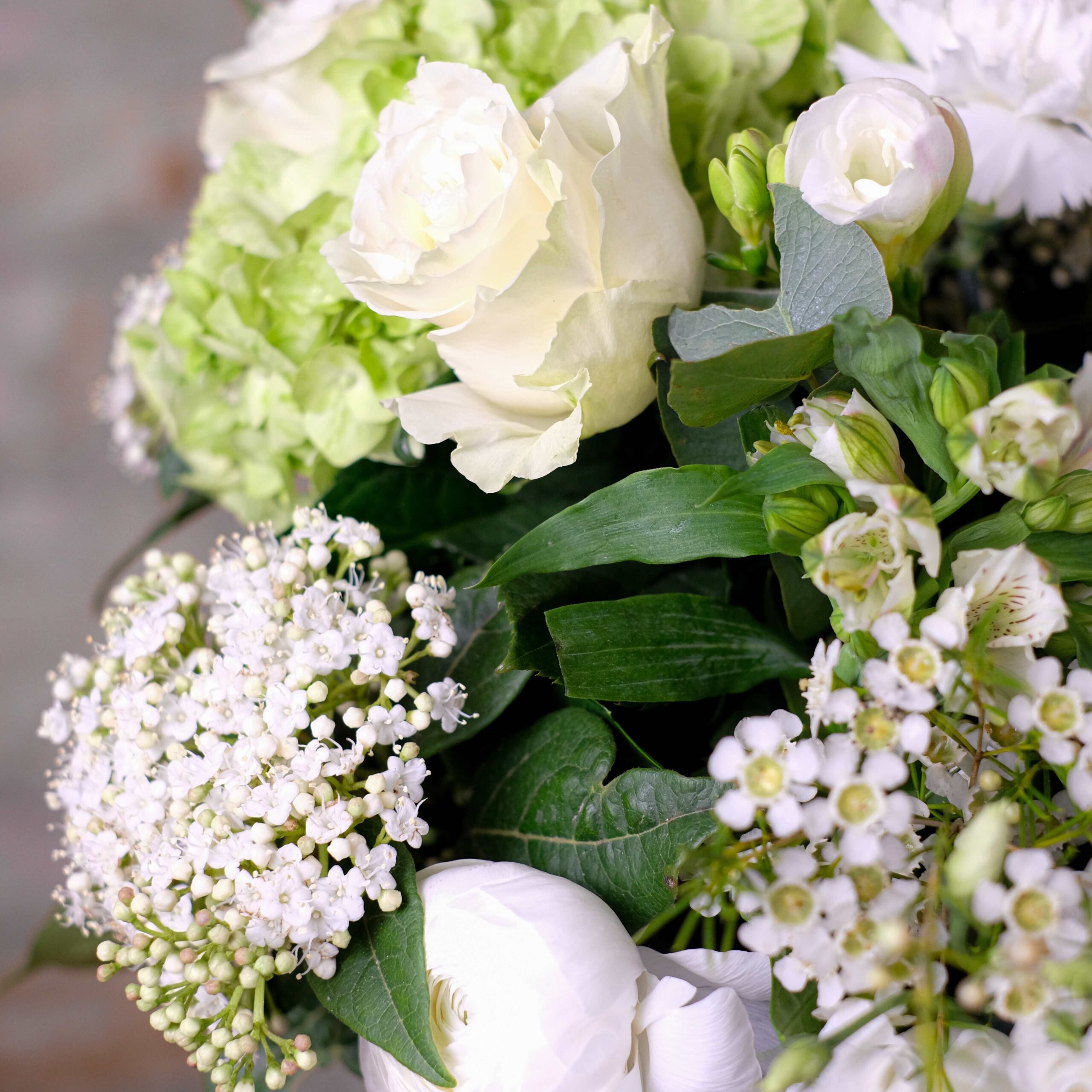 bouquet fleurs blanches elegance atelier lavarenne lyon