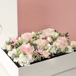 grande flower box pastel rose