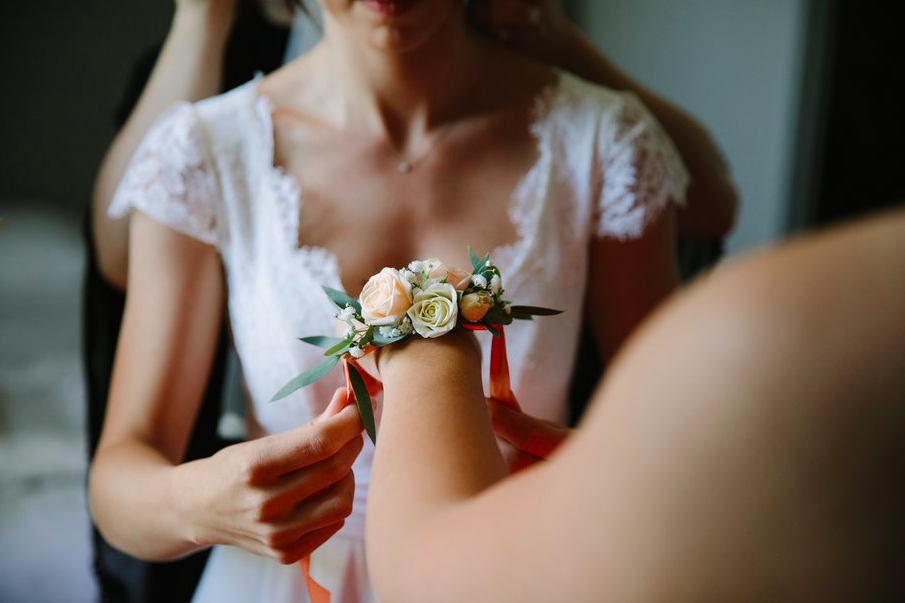 bracelet de fleurs mariage