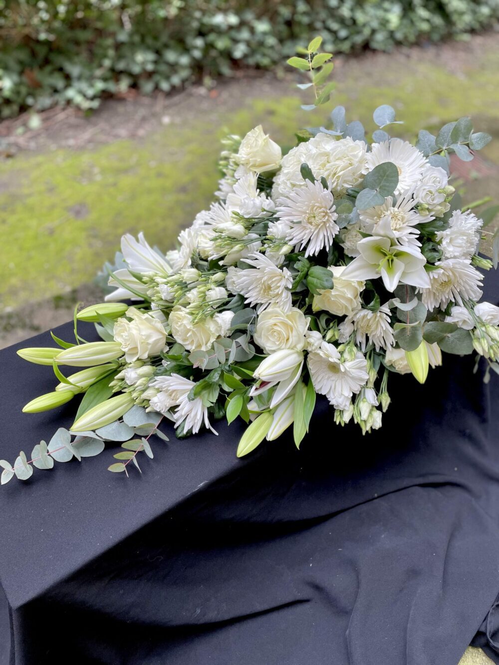 gerbe de fleurs funérailles blanches