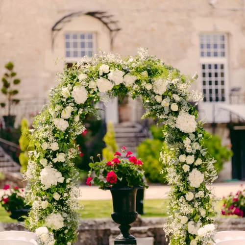 arche fleurie mariage